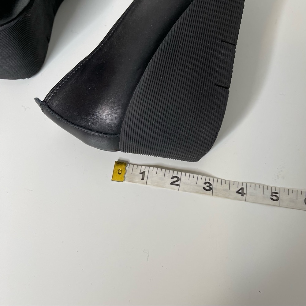 The Flexx black lesson wedge size 8 - Picture 7 of 14